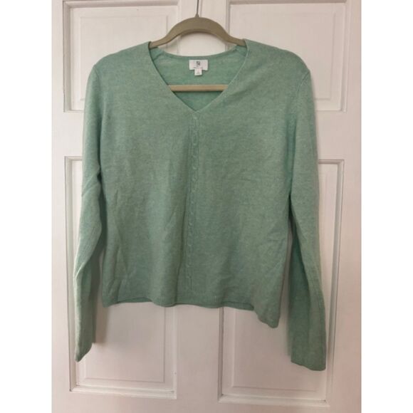APT9 Cashmere V-neck sweater, size M, mint green. - Picture 1 of 5